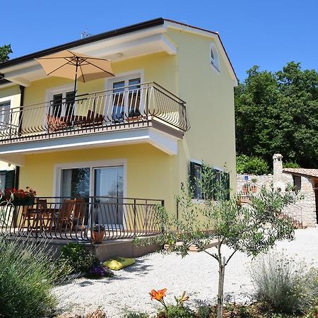 Apartments Sandra Brsec Bagian luar foto