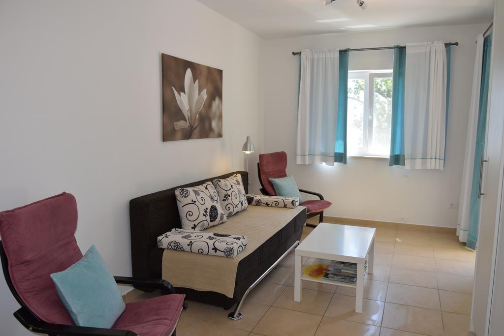 Apartments Sandra Brsec Bagian luar foto